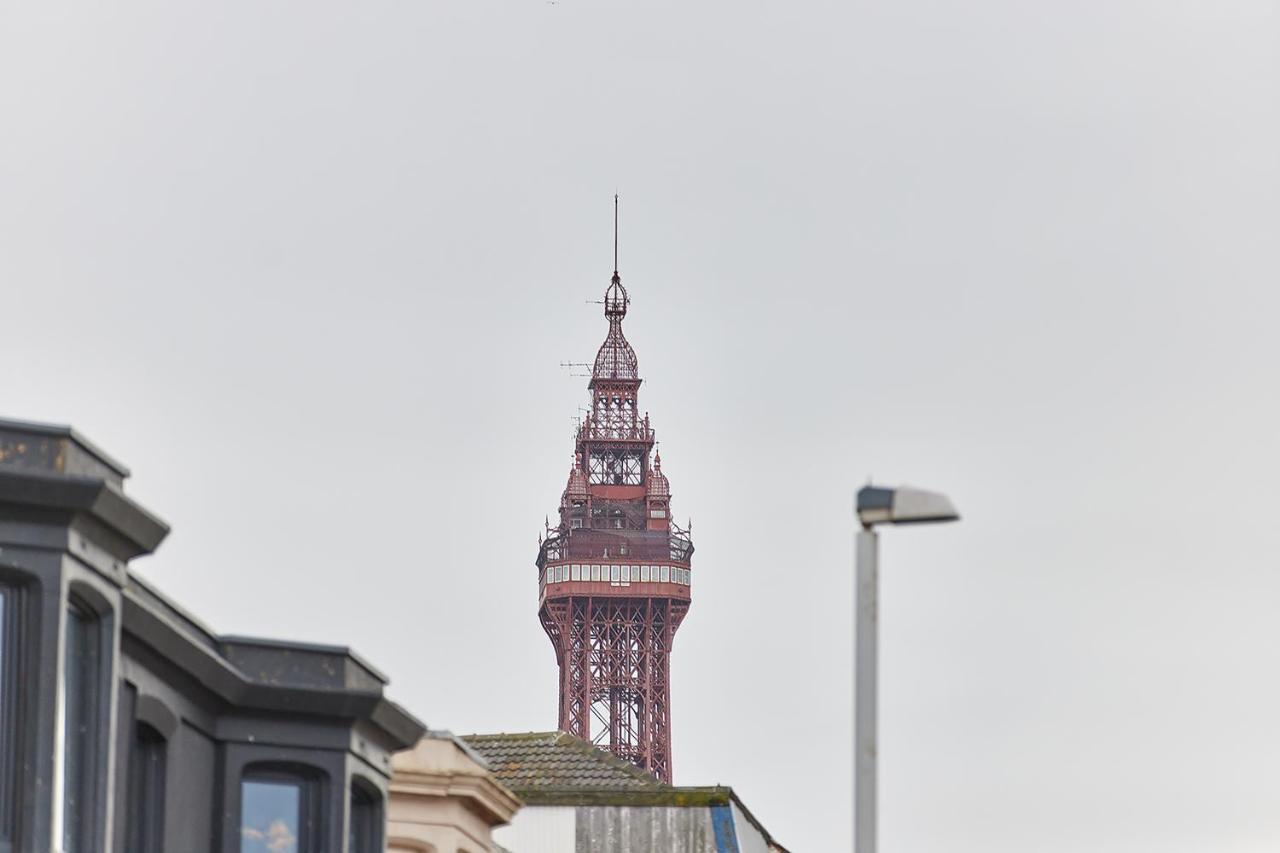 Pleasure Holiday Apartments Blackpool Exteriör bild