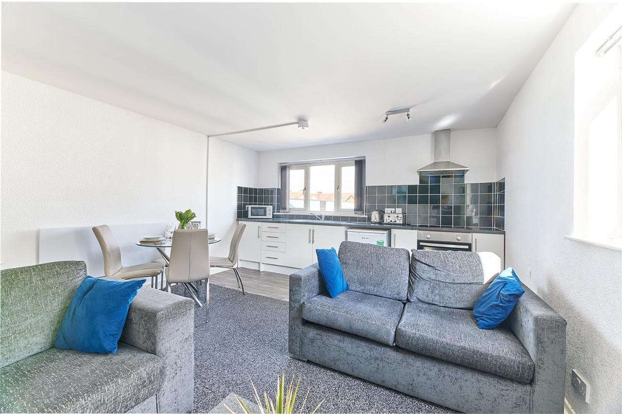 Pleasure Holiday Apartments Blackpool Exteriör bild