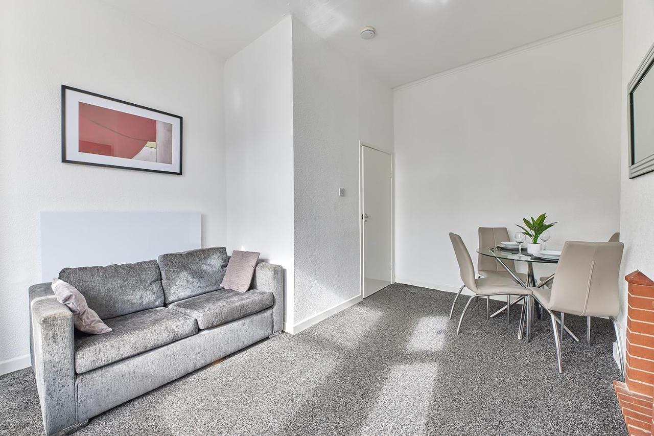 Pleasure Holiday Apartments Blackpool Exteriör bild